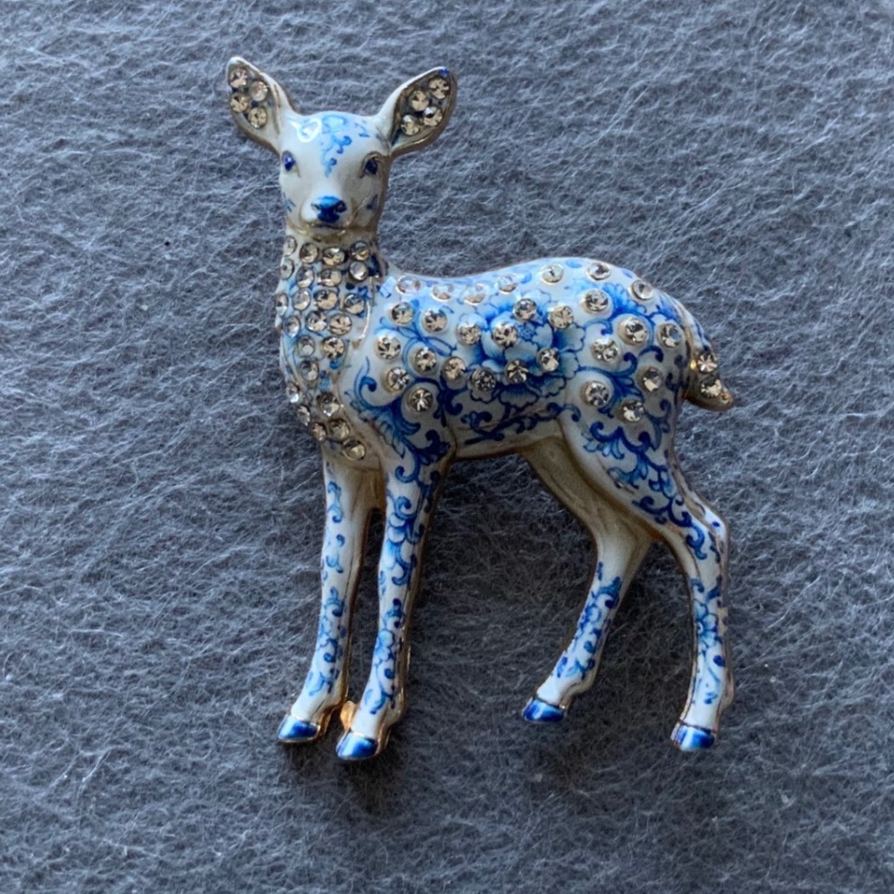 Chinoiserie Enamel Deer Brooch Blue White Floral Rhinestone Reindeer Pin 2.25"